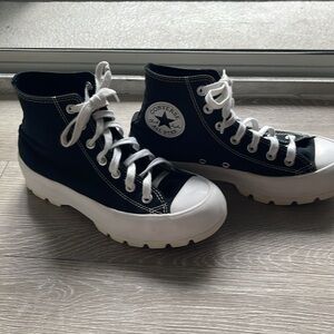 Converse All Star Lugged High-Black women size 8